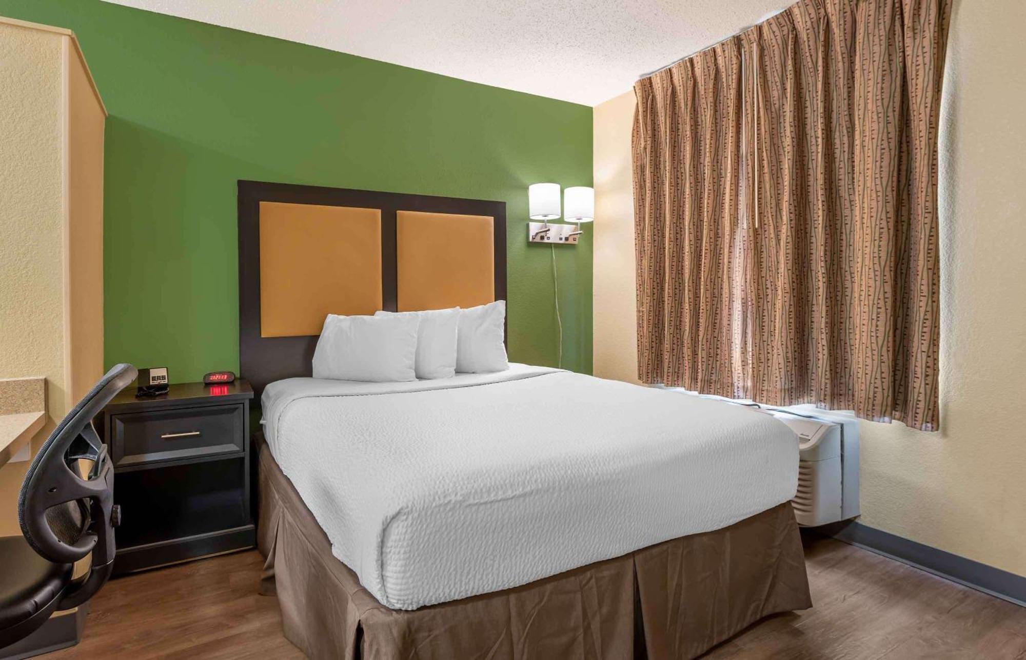 Extended America Select - Chicago - Hotel 2*