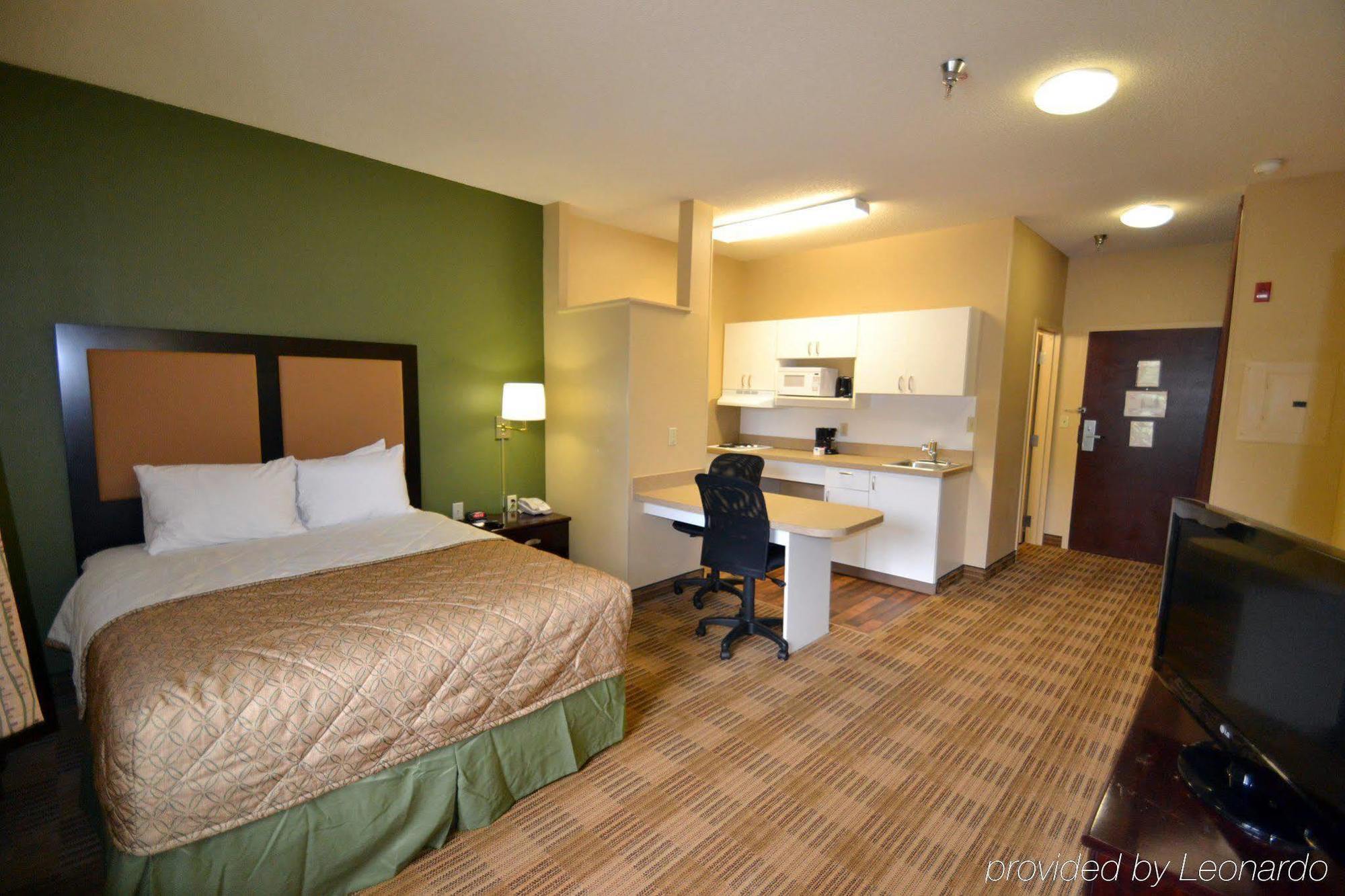 Extended America Select - Chicago - Hotel